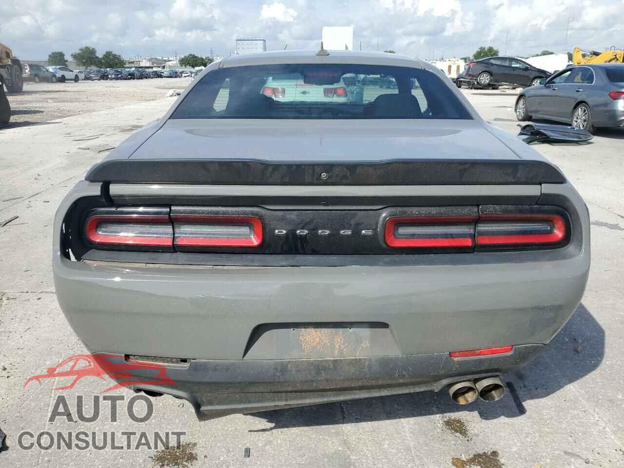 DODGE CHALLENGER 2018 - 2C3CDZAG2JH172601