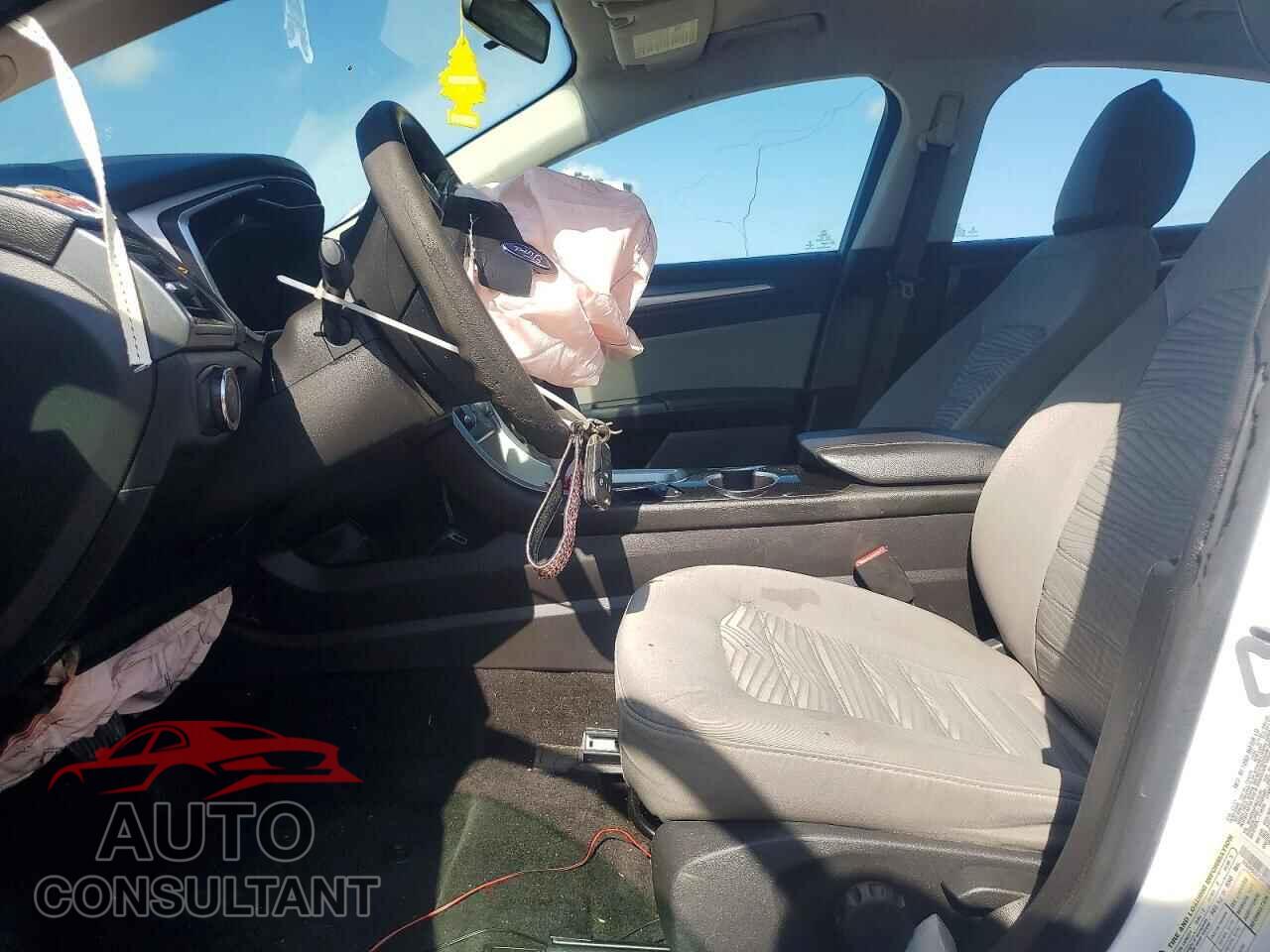 FORD FUSION 2016 - 3FA6P0UU7GR126584