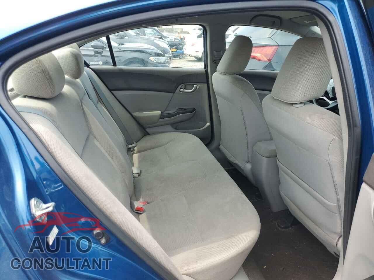 HONDA CIVIC 2012 - 2HGFB2F51CH550070