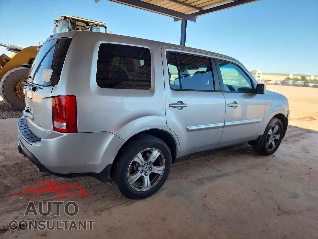 HONDA PILOT 2012 - 5FNYF4H40CB070216