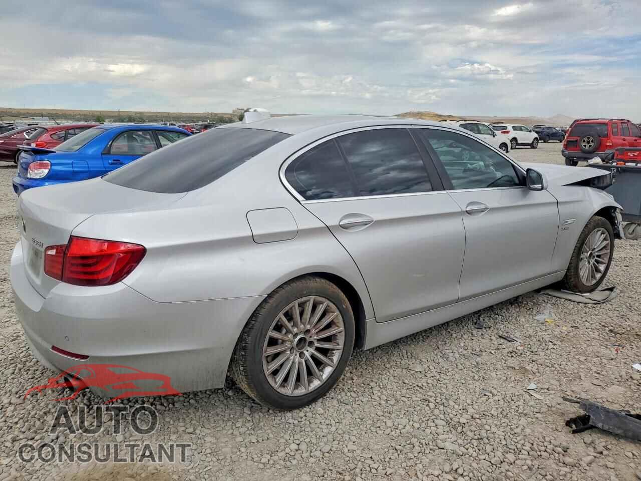 BMW 5 SERIES 2012 - WBAFU7C59CDU63151