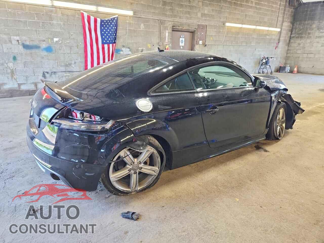 AUDI TT 2014 - TRUBFAFK9E1005100