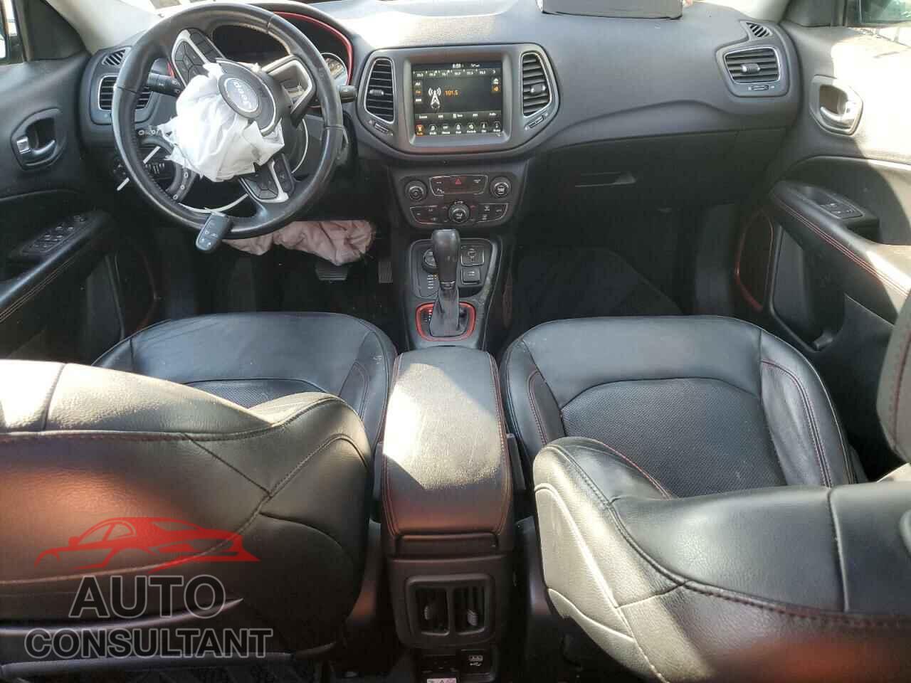 JEEP COMPASS 2017 - 3C4NJDDB2HT607358