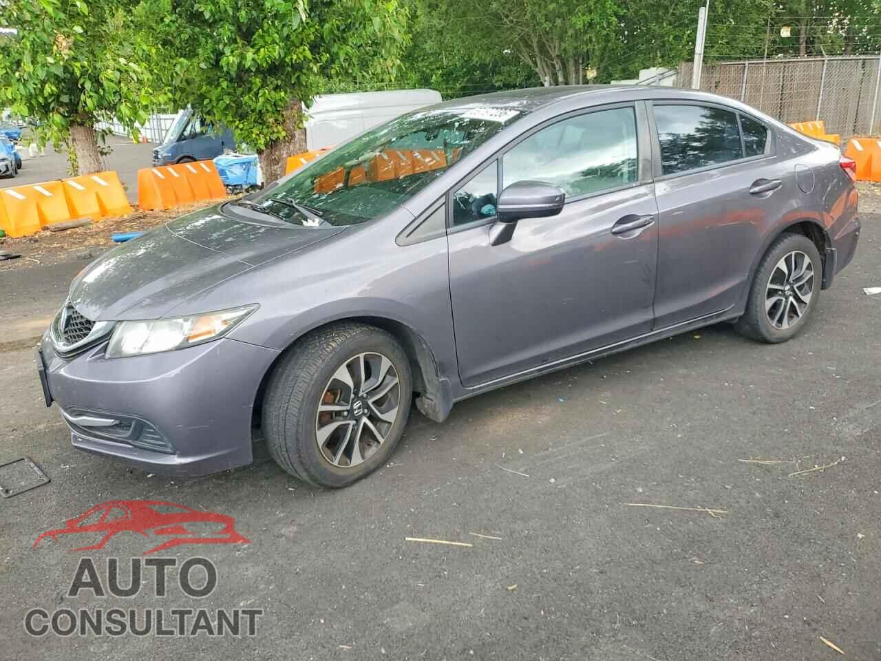 HONDA CIVIC 2015 - 2HGFB2F83FH532748