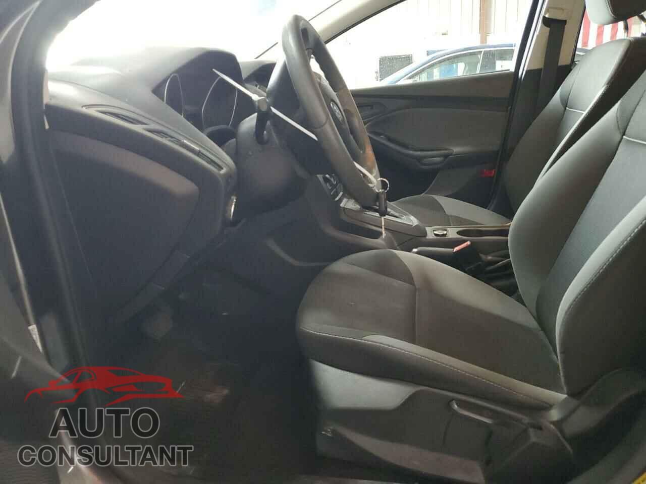 FORD FOCUS 2013 - 1FADP3E2XDL379950