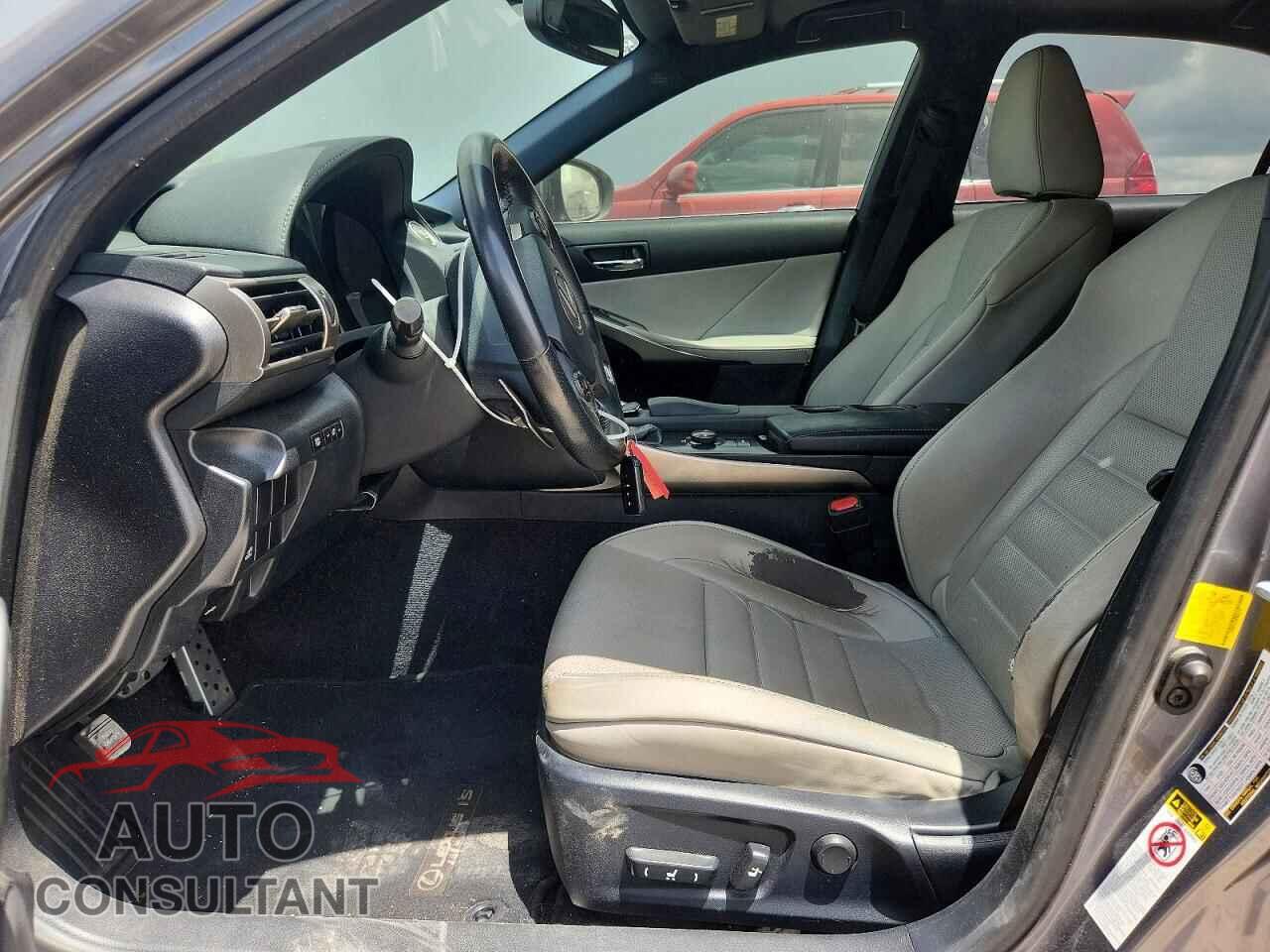 LEXUS IS 2014 - JTHBF1D24E5028756