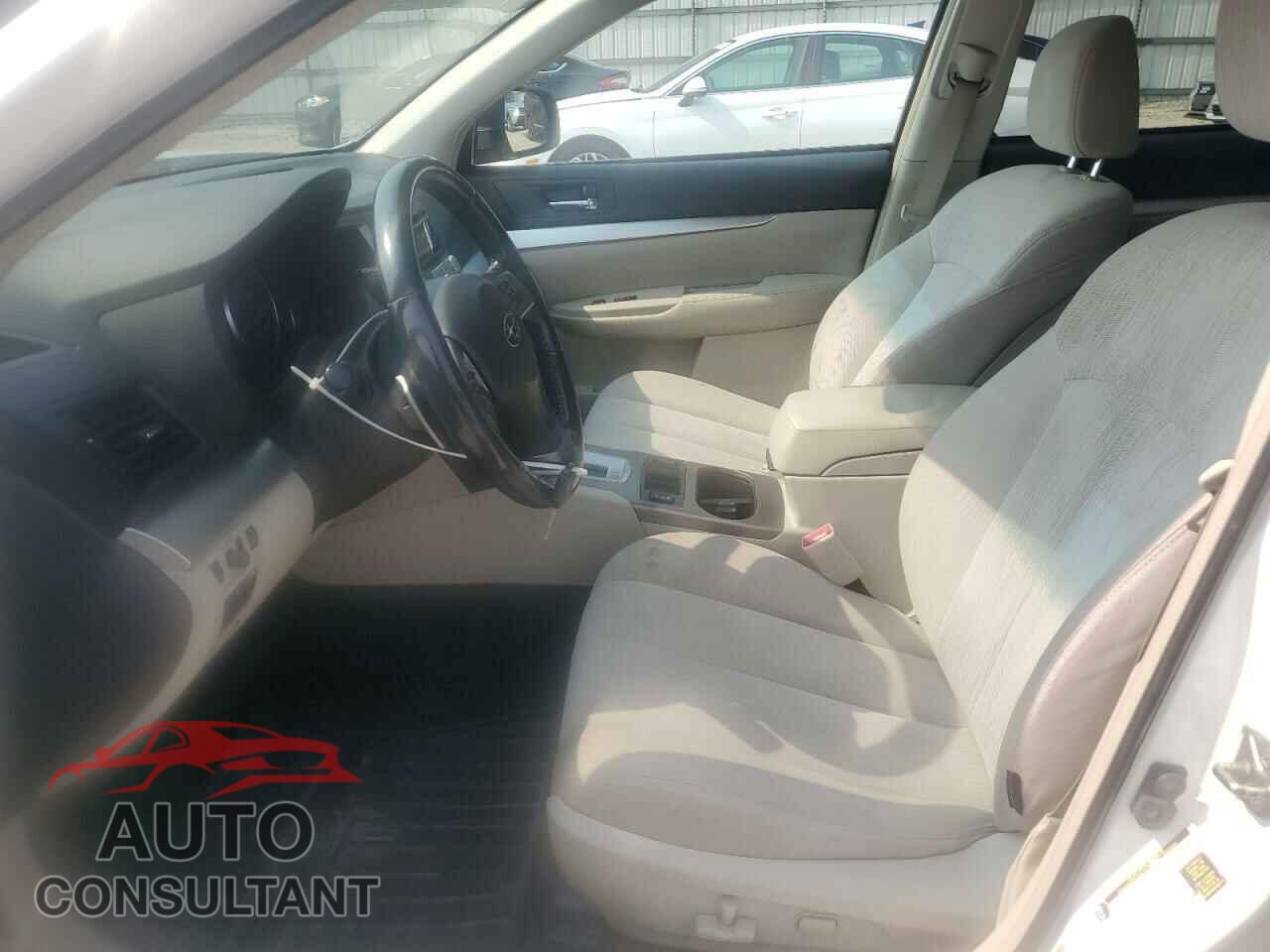SUBARU OUTBACK 2013 - 4S4BRBCC0D3201557