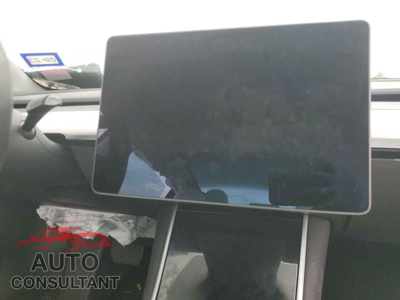 TESLA MODEL 3 2019 - 5YJ3E1EA0KF431917