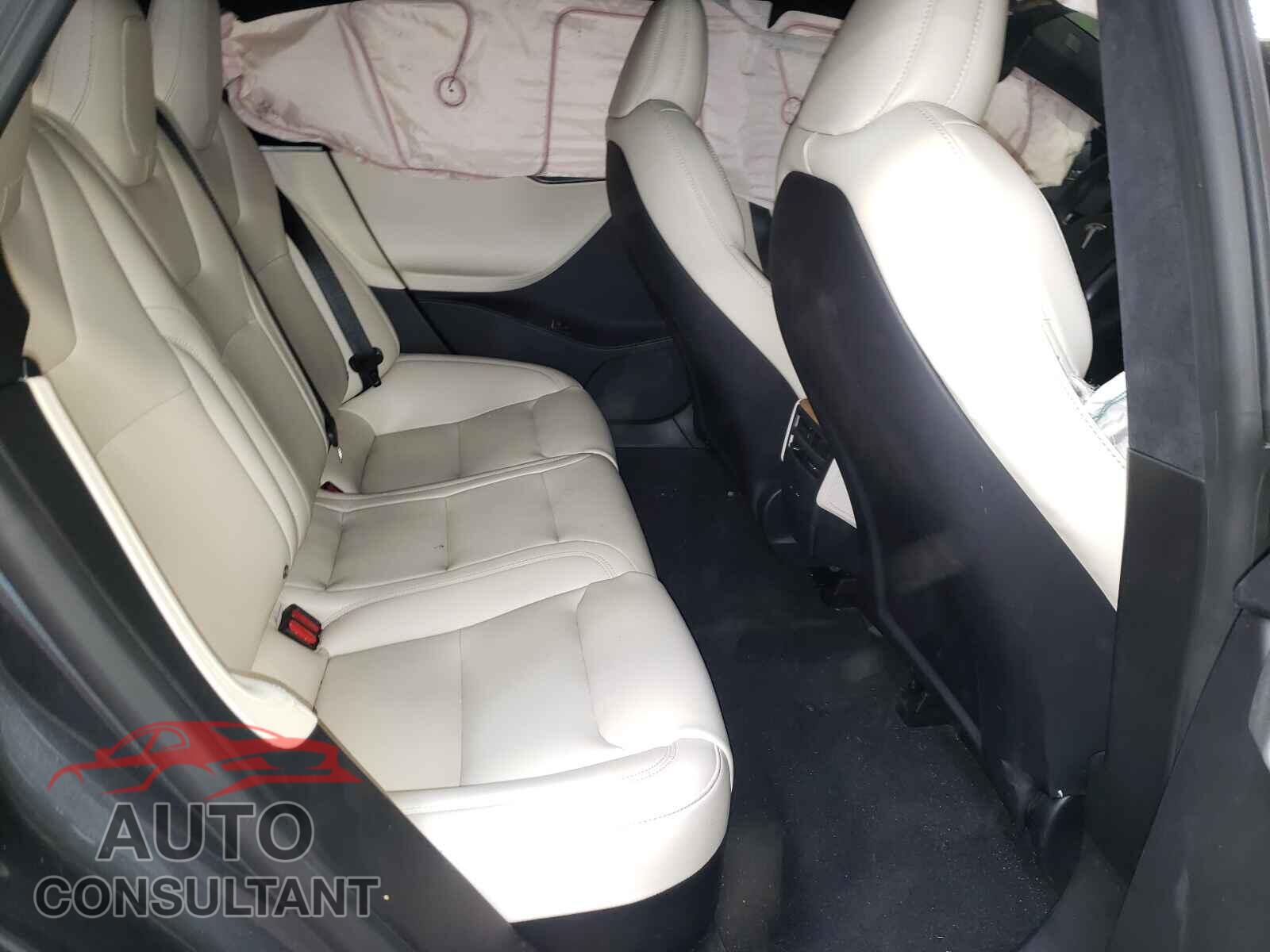 TESLA MODEL S 2020 - 5YJSA1E2XLF398622