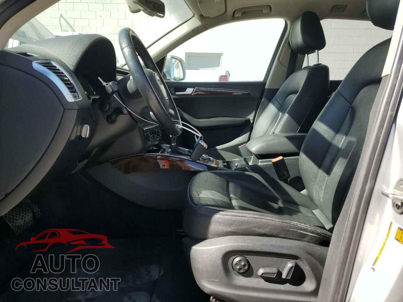 AUDI Q5 2012 - WA1LFAFP2CA112880