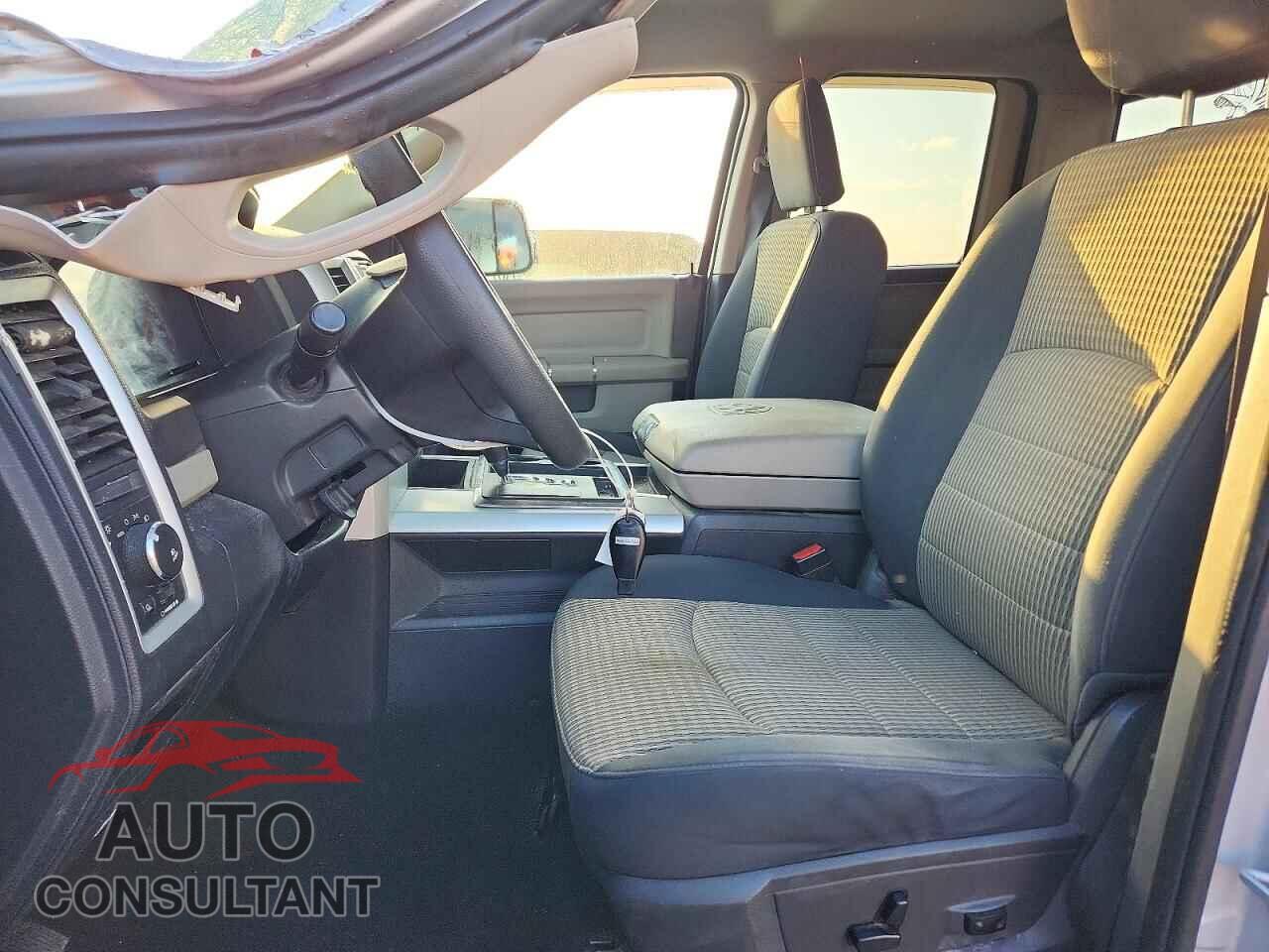 DODGE RAM 1500 2012 - 1C6RD7GT2CS118698
