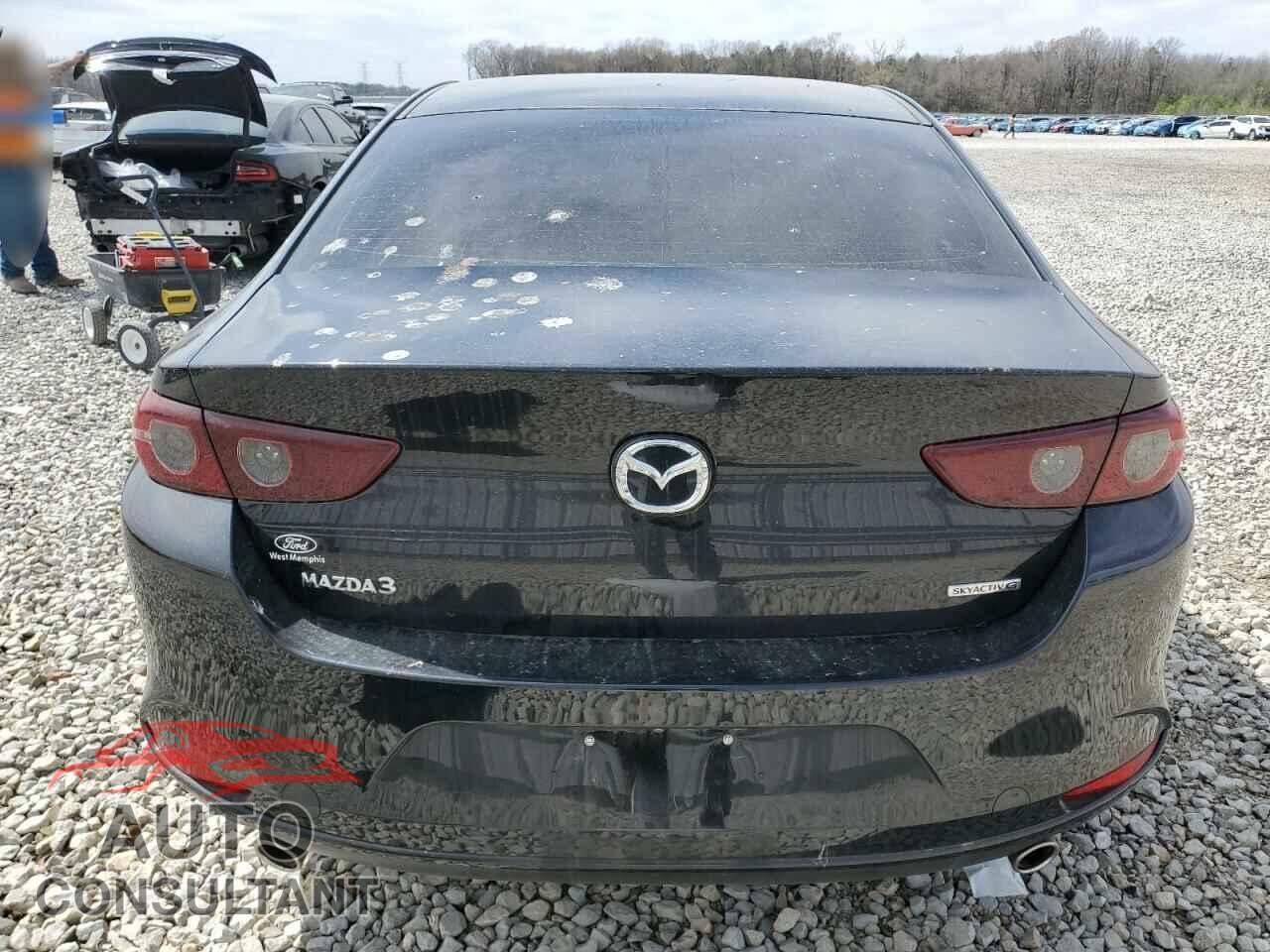 MAZDA 3 2021 - JM1BPABL0M1321019