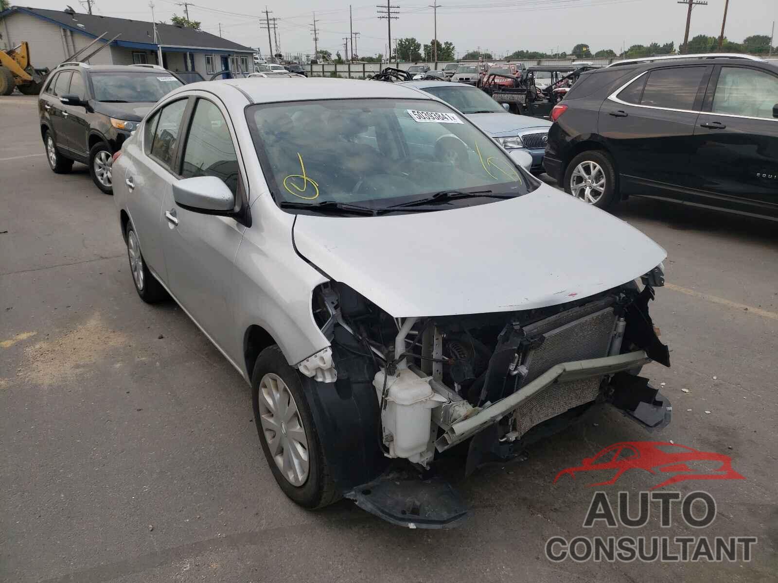 NISSAN VERSA 2019 - 3N1CN7AP5KL823521