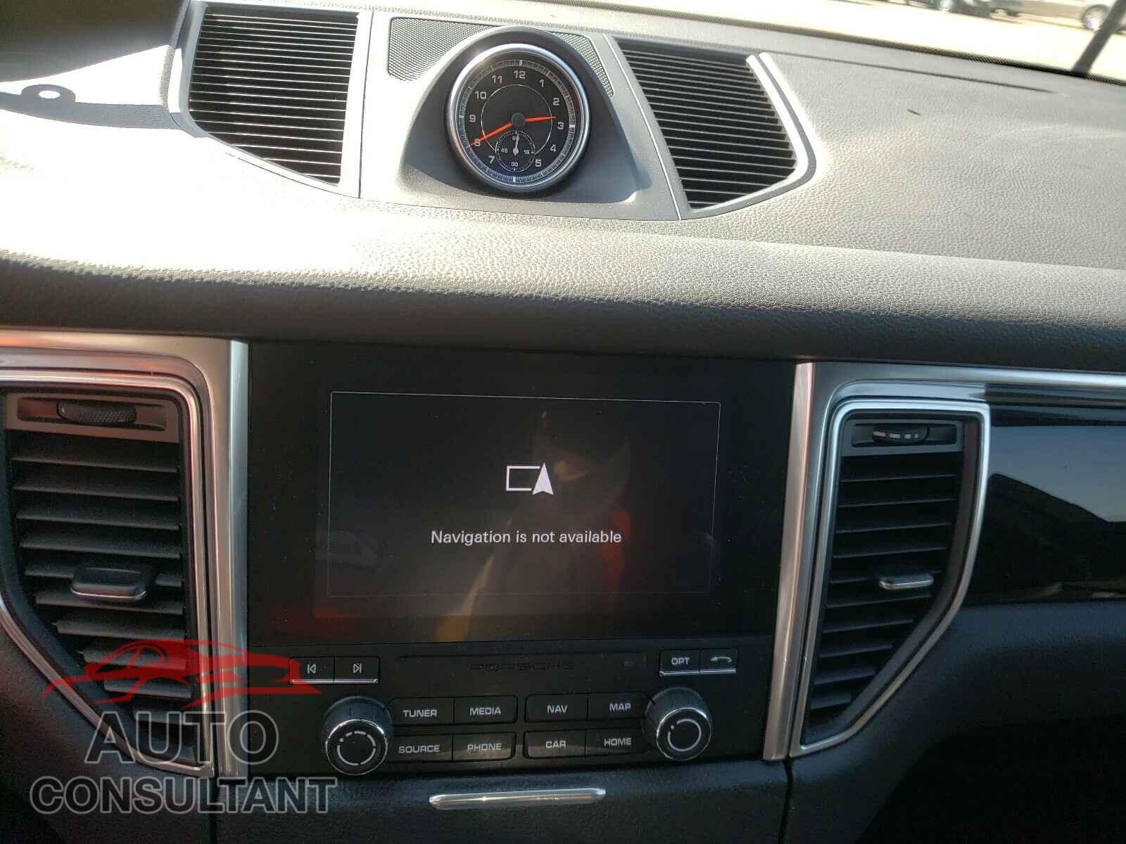 PORSCHE MACAN 2018 - WP1AA2A50JLB06423