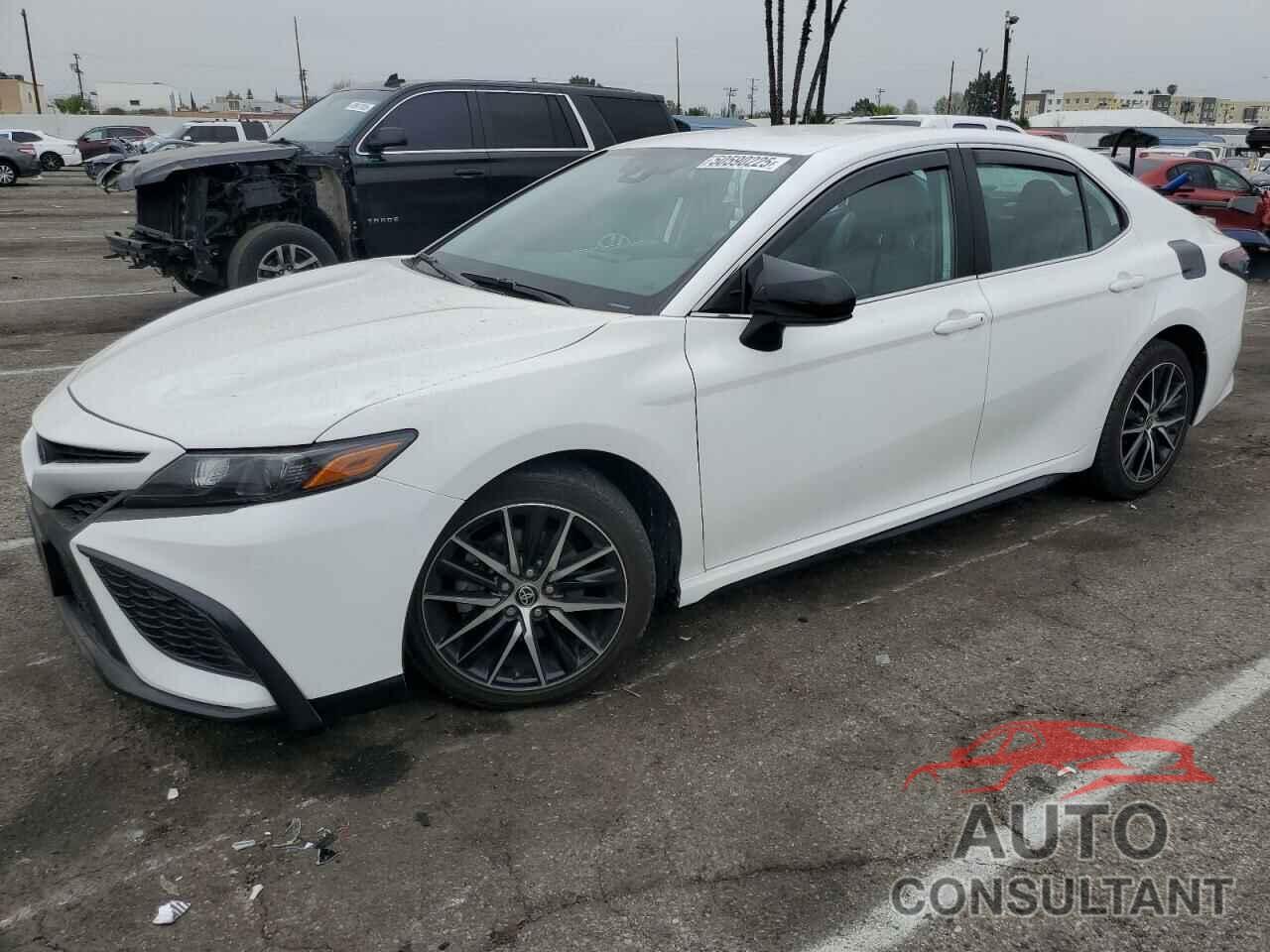 TOYOTA CAMRY 2021 - 4T1G11AK6MU611646
