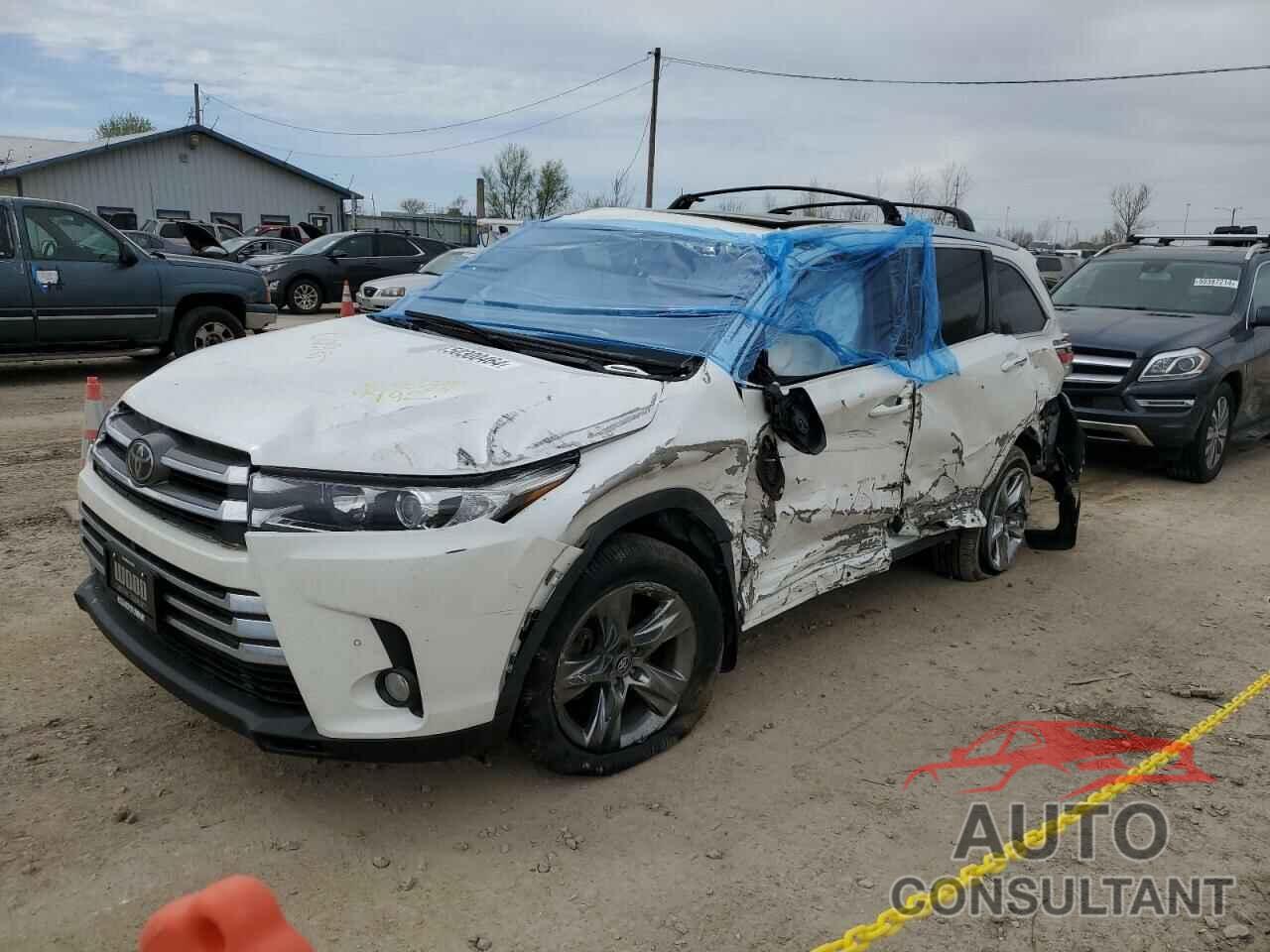 TOYOTA HIGHLANDER 2018 - 5TDYZRFH6JS249492