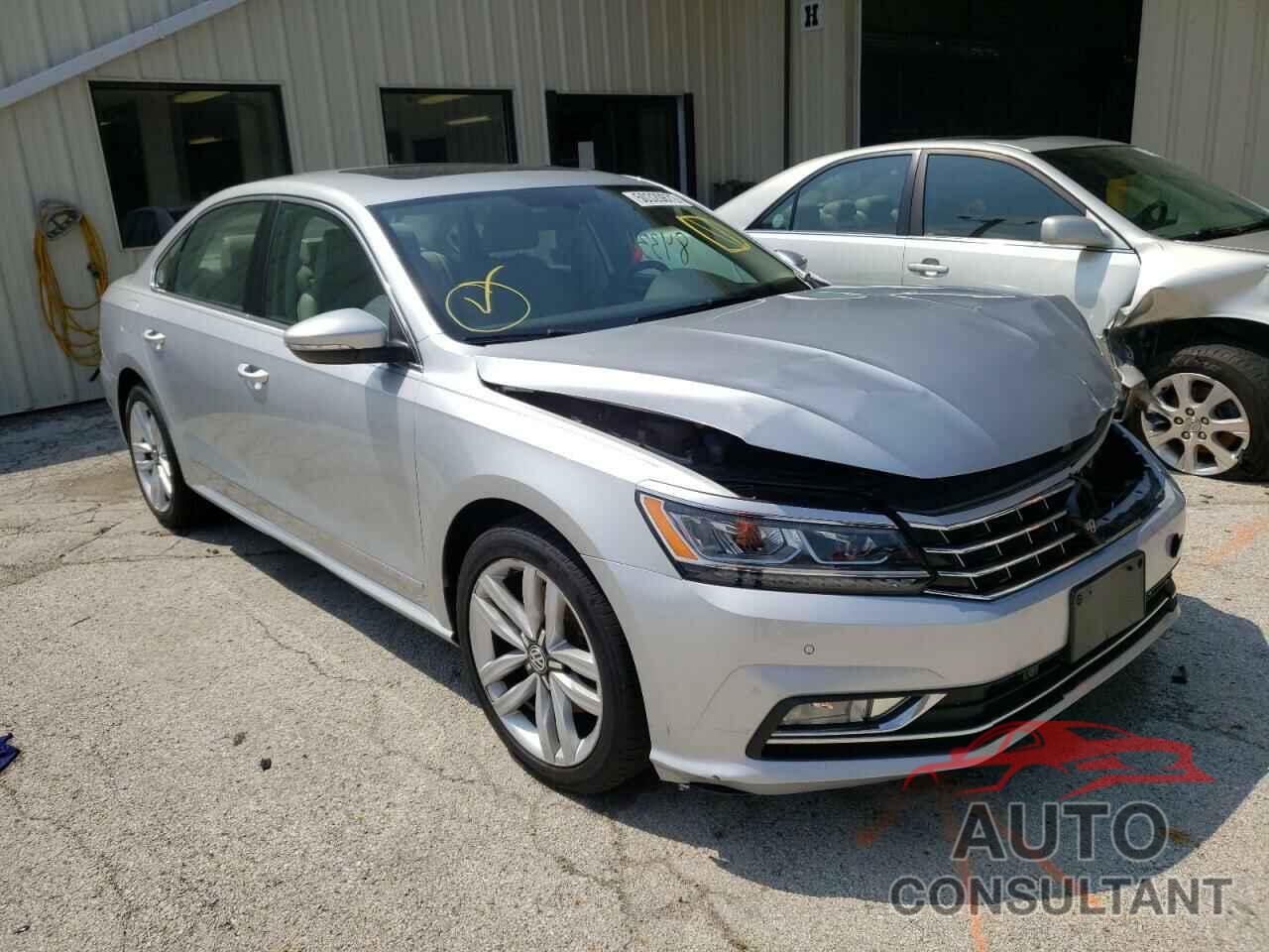 VOLKSWAGEN PASSAT 2017 - 1VWGT7A34HC014773