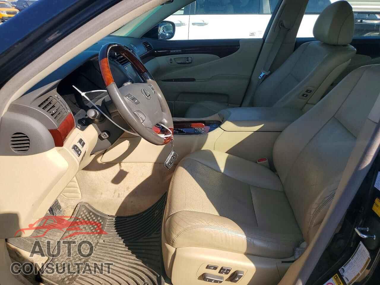 LEXUS LS460 2009 - JTHCL46F495004168