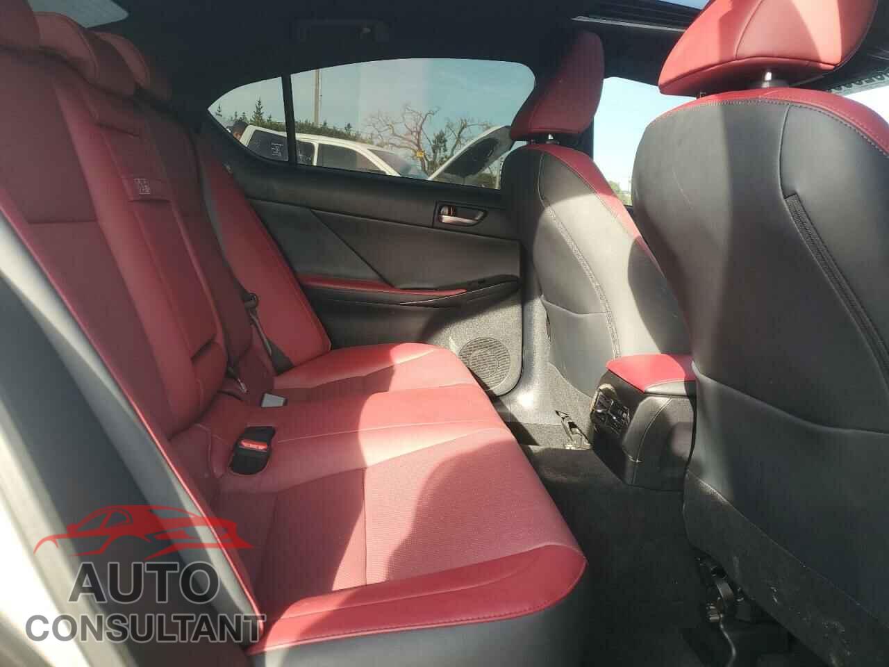 LEXUS IS 2023 - JTHCA1D25P5124076