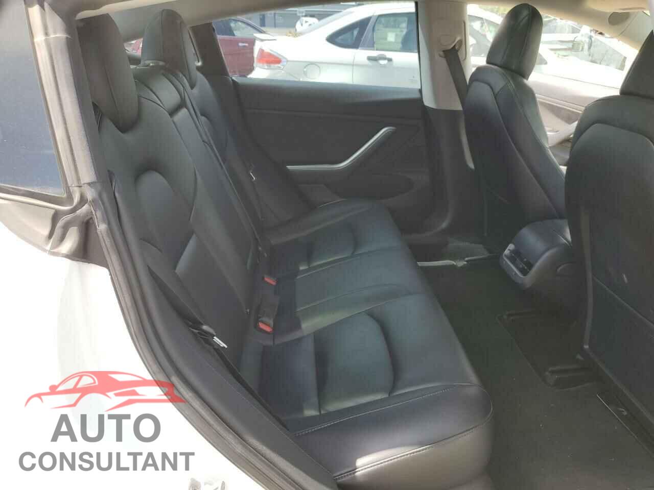 TESLA MODEL 3 2018 - 5YJ3E1EB5JF128736