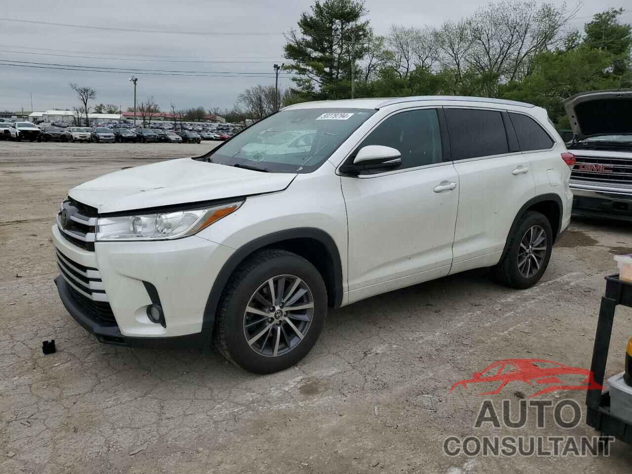 TOYOTA HIGHLANDER 2018 - 5TDKZRFH2JS268854