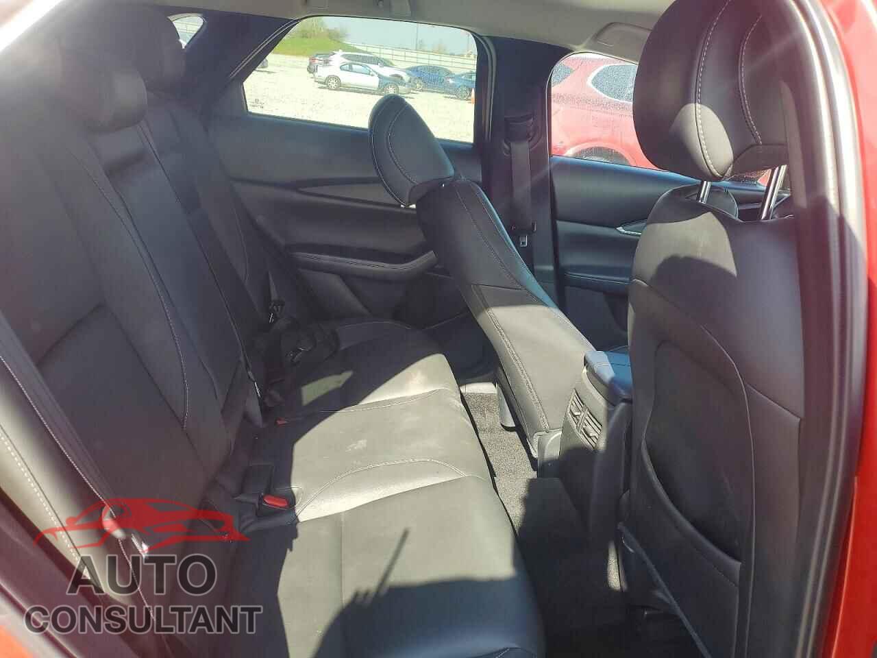 MAZDA CX30 2020 - 3MVDMBDL6LM108502
