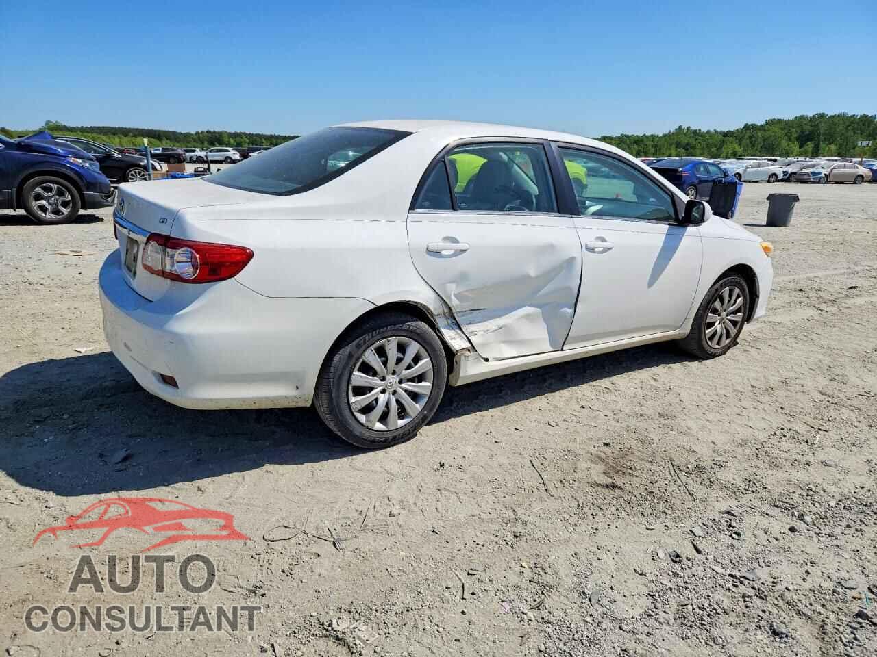 TOYOTA COROLLA 2013 - 5YFBU4EE4DP183164