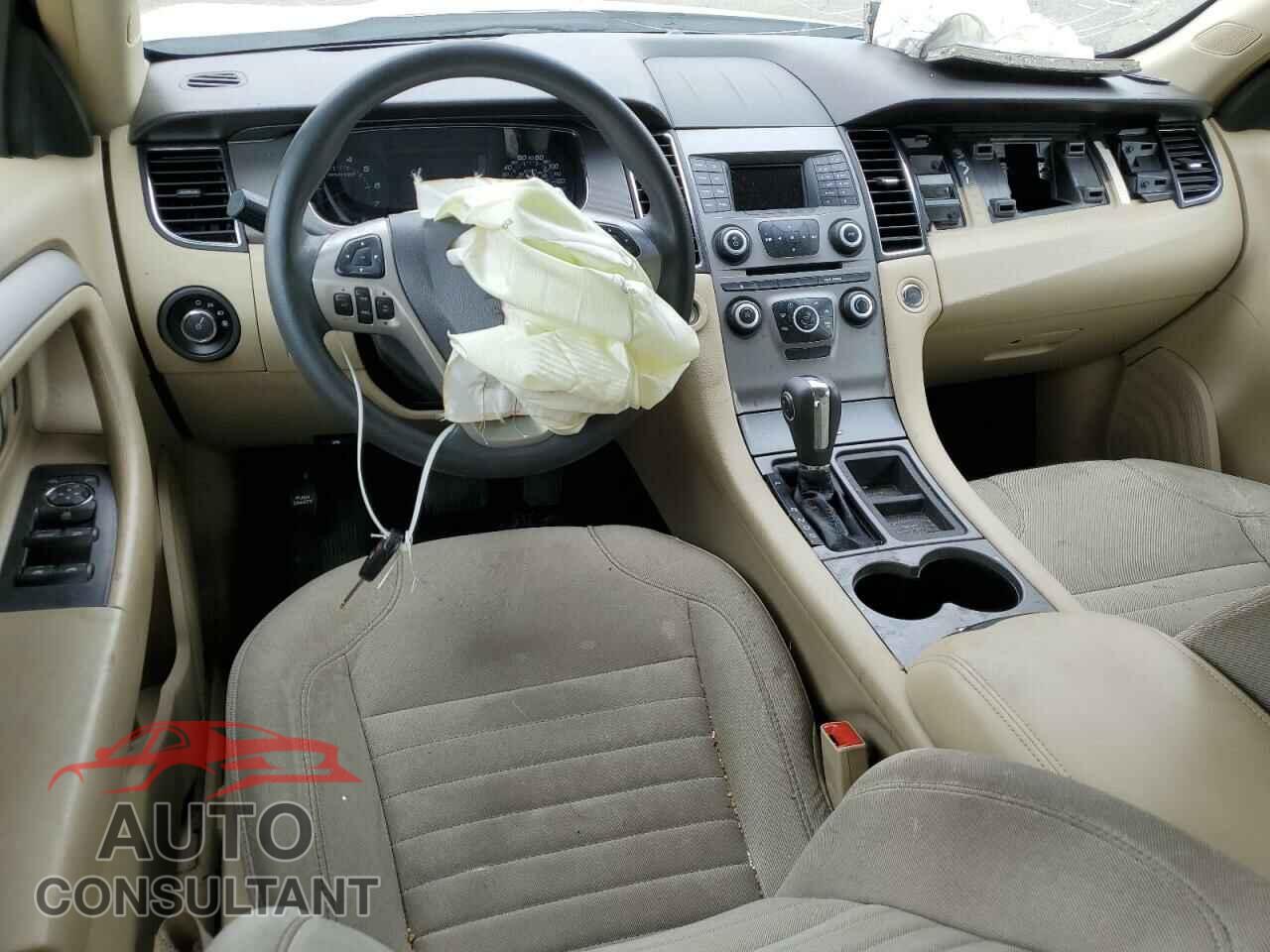 FORD TAURUS 2017 - 1FAHP2D81HG145180