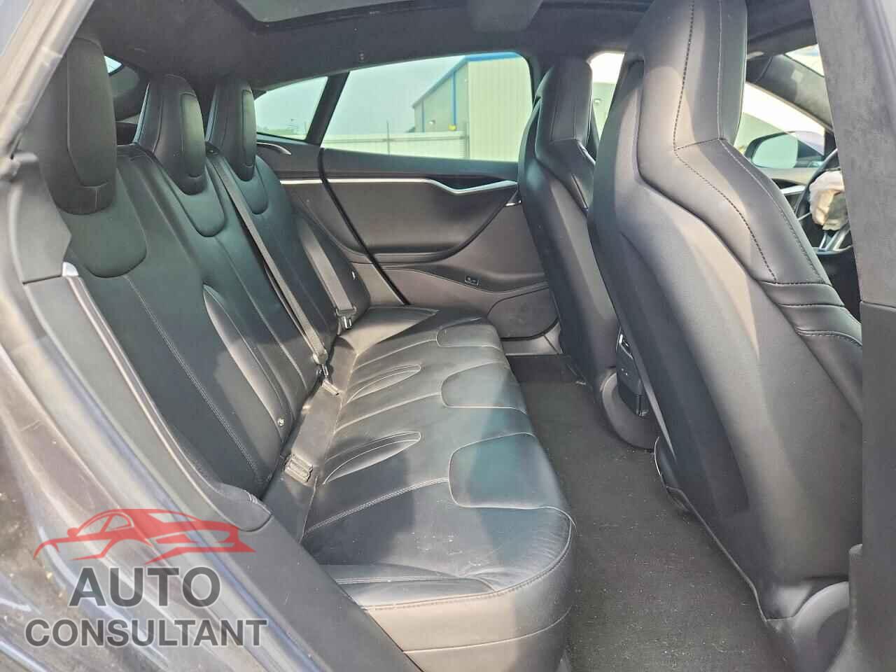 TESLA MODEL S 2016 - 5YJSA1E20GF176869