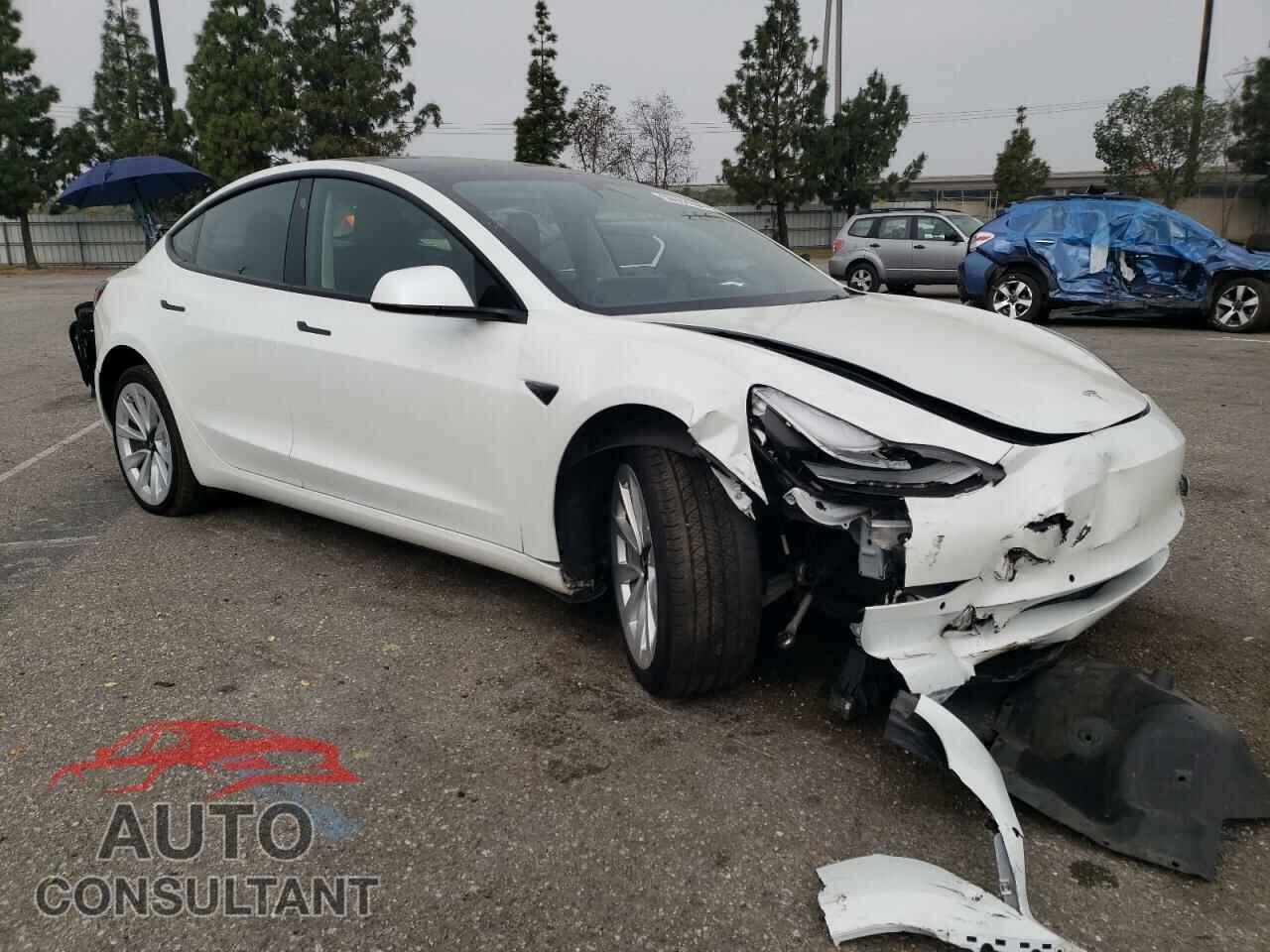 TESLA MODEL 3 2022 - 5YJ3E1EA6NF298553