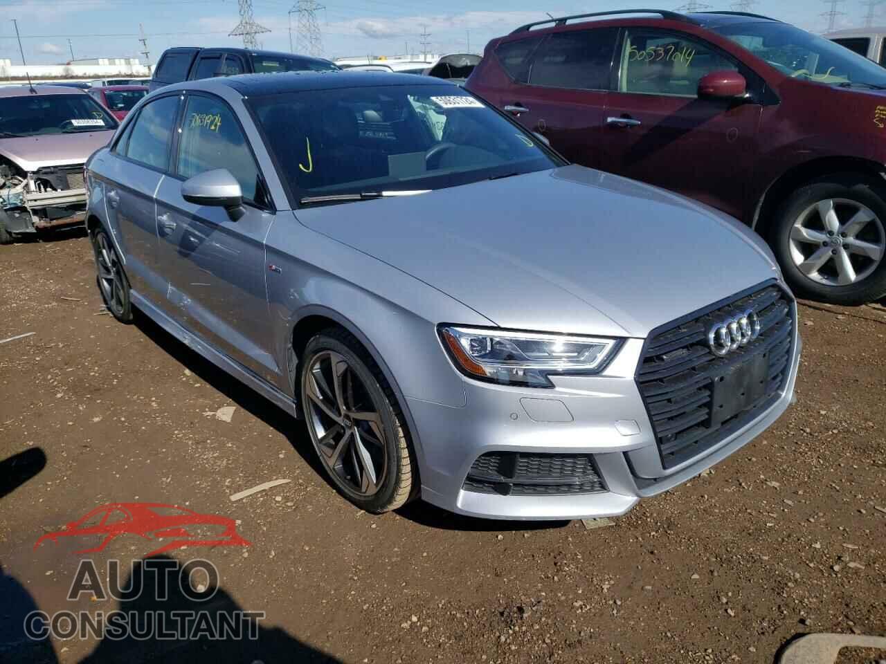 AUDI A3 2020 - WAUJEGFF0LA027074