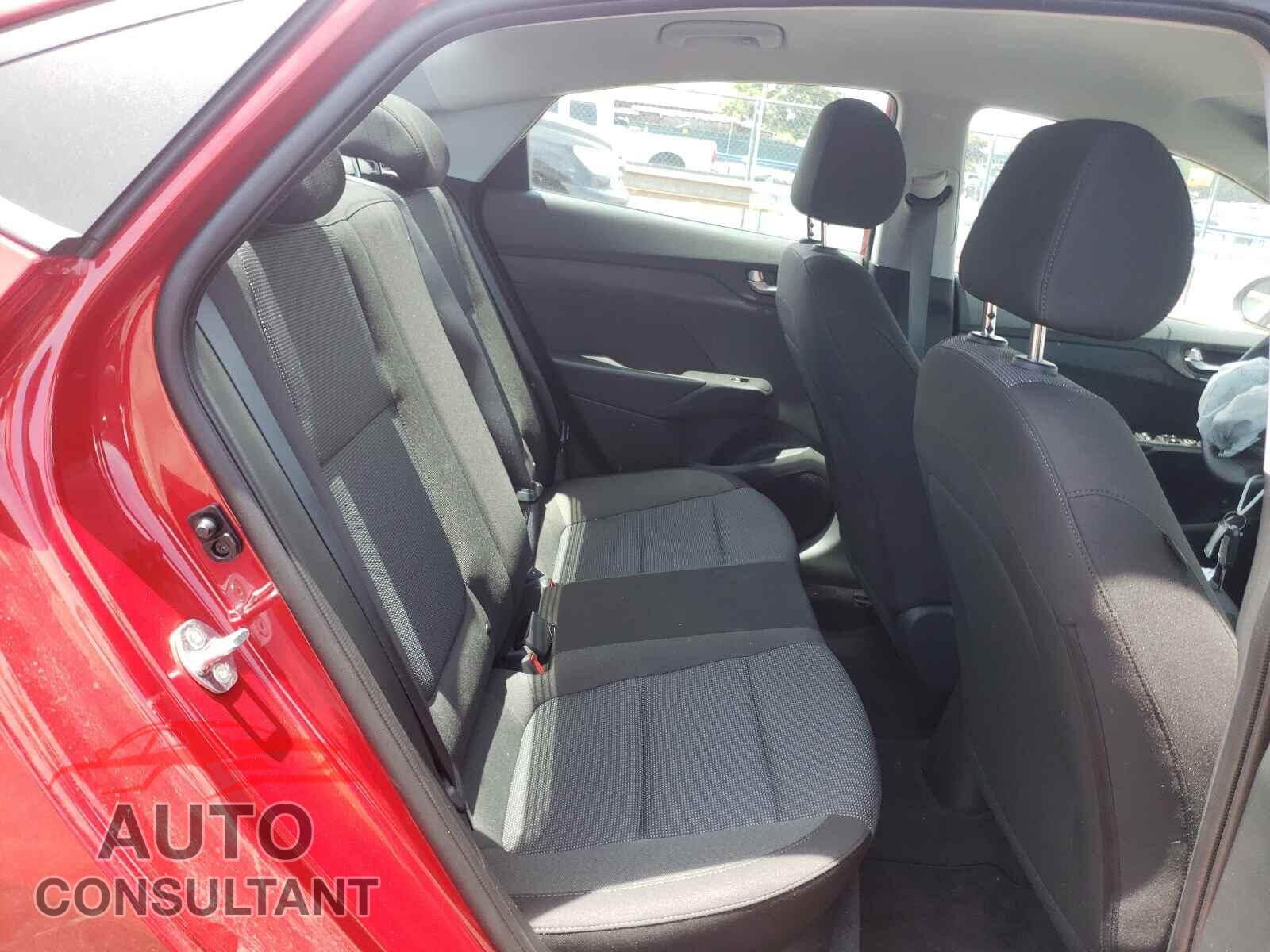 HYUNDAI ACCENT 2021 - 3KPC24A67ME131876