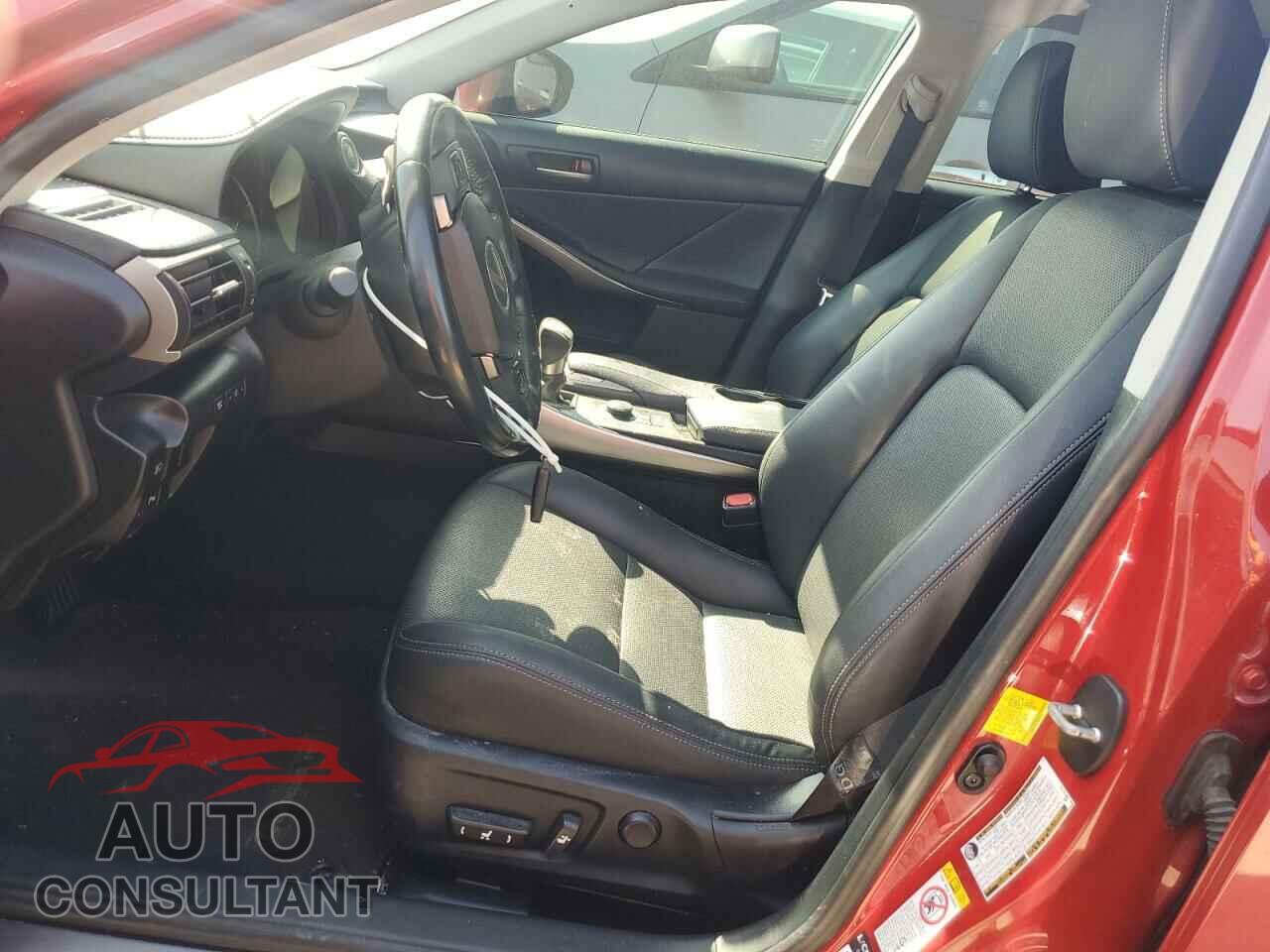 LEXUS IS 2017 - JTHBA1D28H5040413