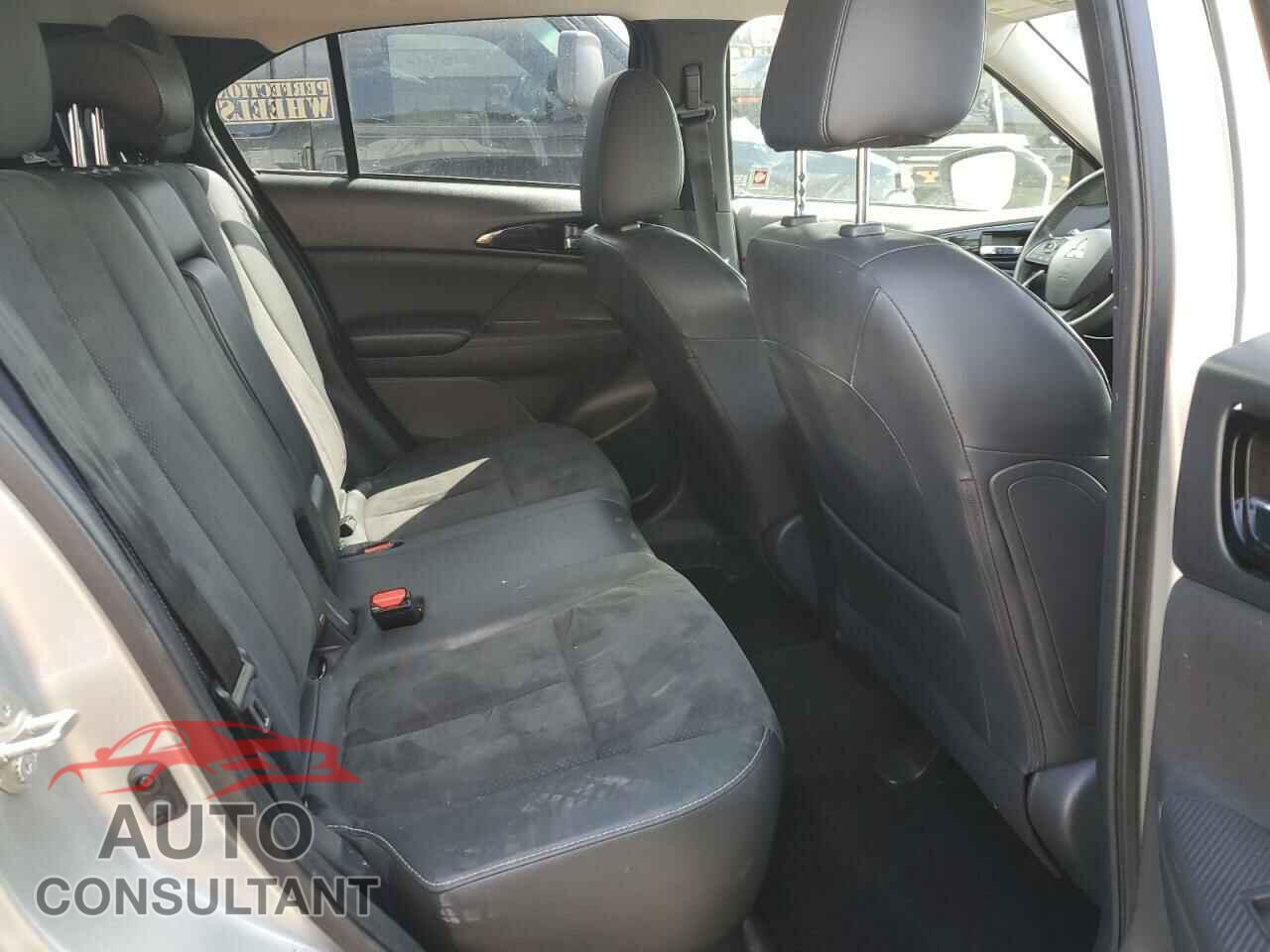 MITSUBISHI ECLIPSE 2022 - JA4ATWAA2NZ005624