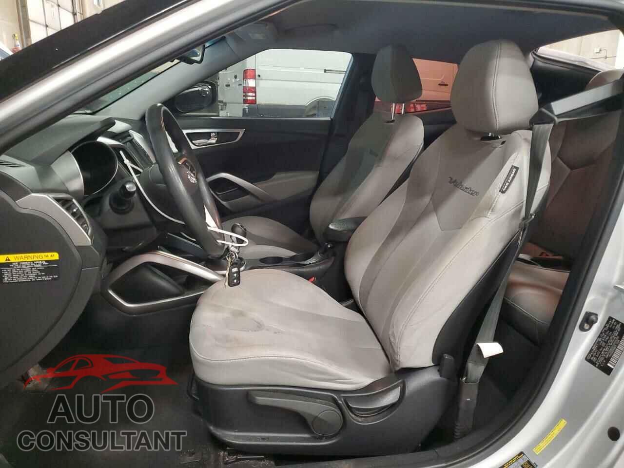 HYUNDAI VELOSTER 2012 - KMHTC6AD2CU020056