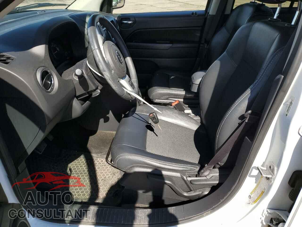 JEEP COMPASS 2016 - 1C4NJDBB8GD672447
