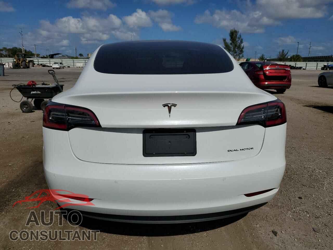 TESLA MODEL 3 2020 - 5YJ3E1EB9LF636839