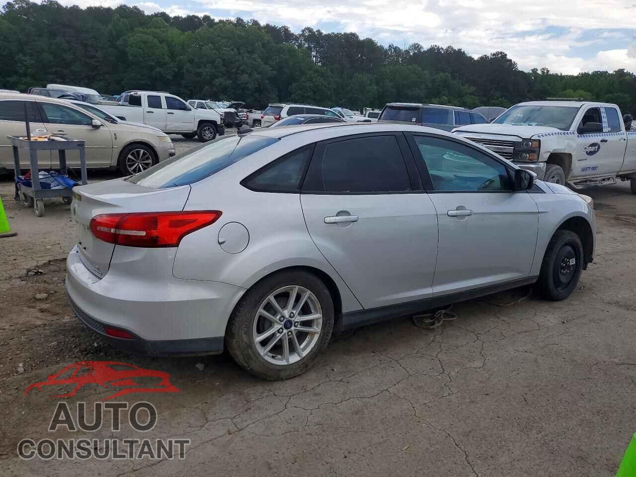FORD FOCUS 2015 - 1FADP3F29FL365362