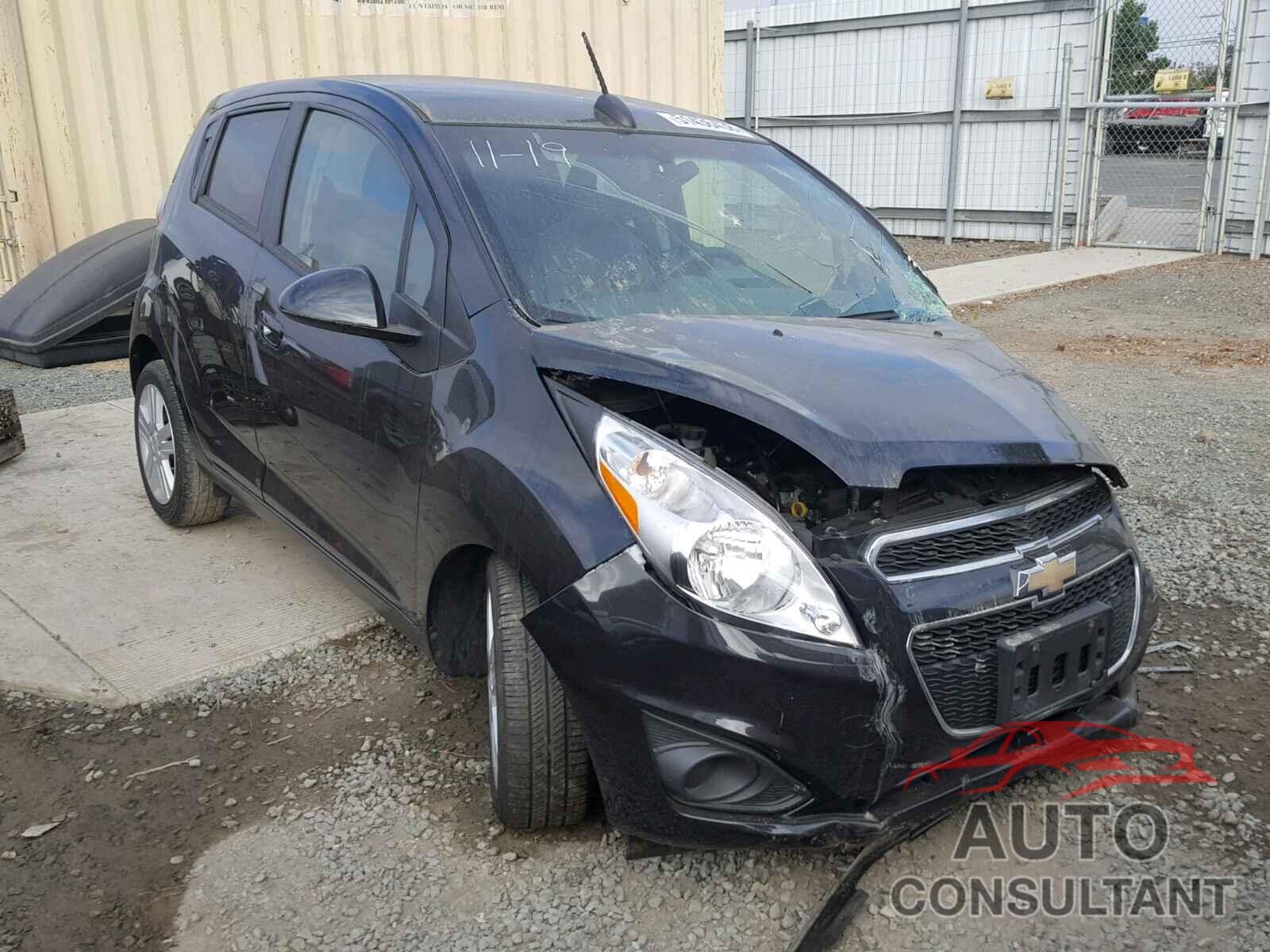 CHEVROLET SPARK 2015 - KL8CB6S9XFC717737