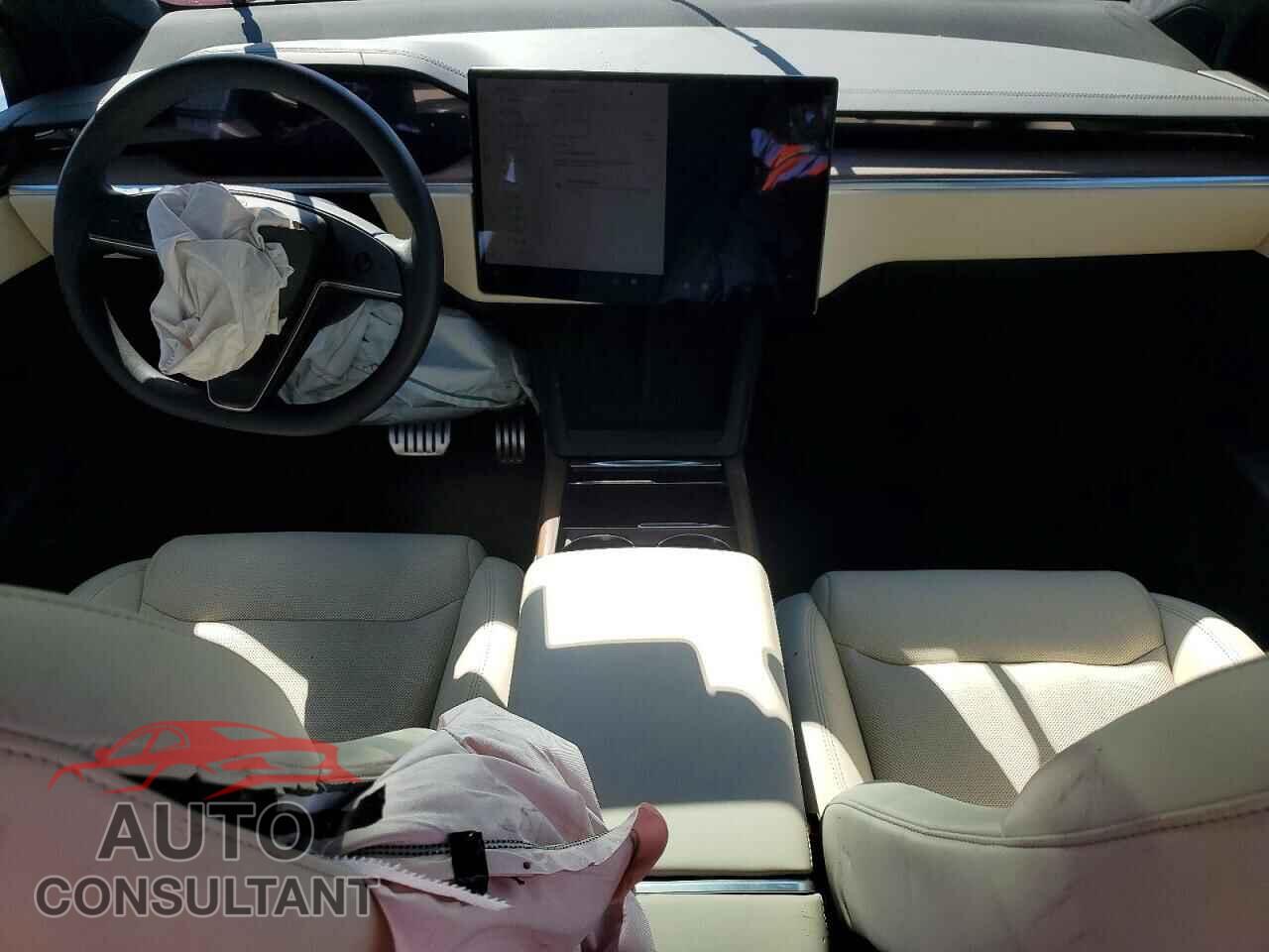 TESLA MODEL X 2024 - 7SAXCBE58RF457677