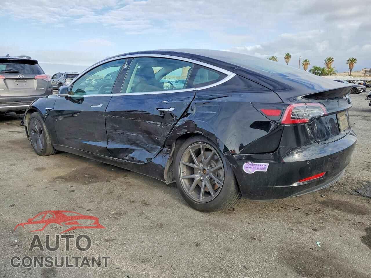 TESLA MODEL 3 2019 - 5YJ3E1EA6KF424566