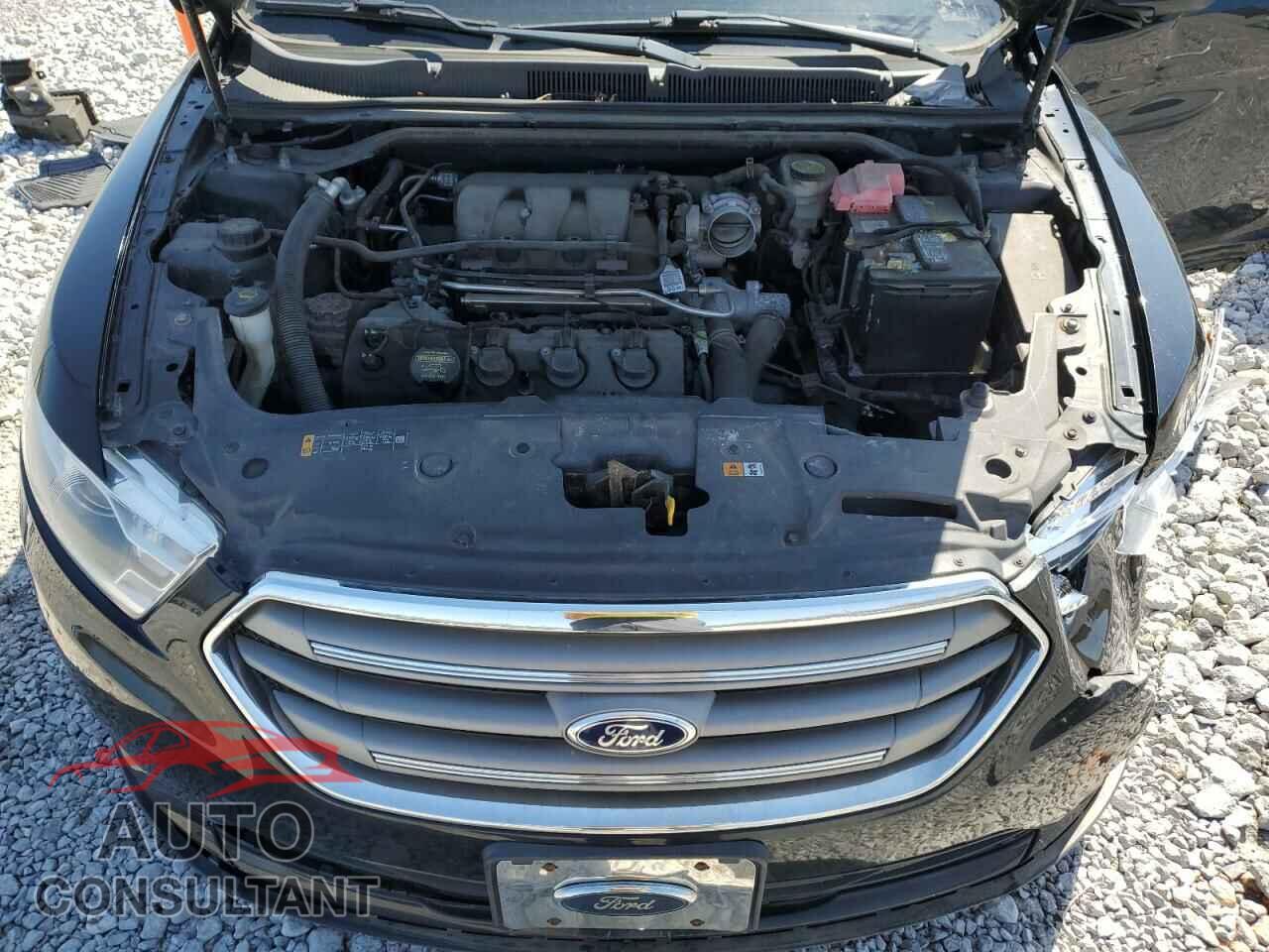 FORD TAURUS 2014 - 1FAHP2E85EG119210