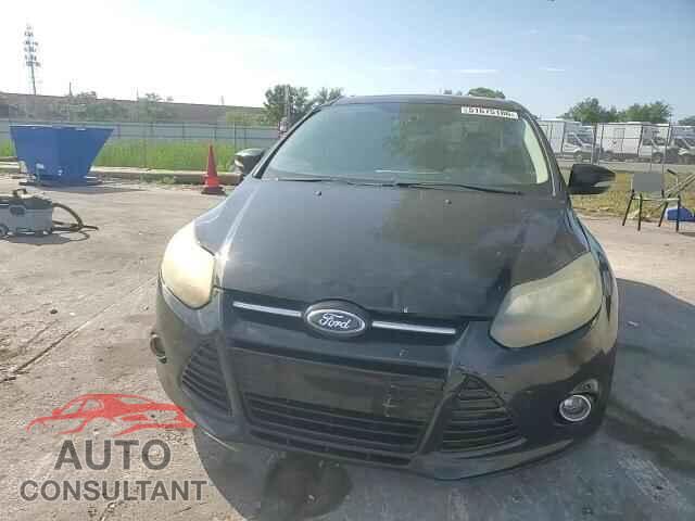 FORD FOCUS 2013 - 1FADP3J21DL300073