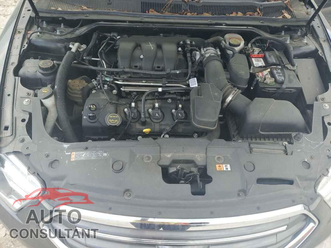 FORD TAURUS 2017 - 1FAHP2F85HG117735