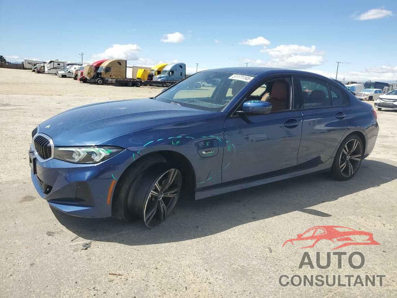 BMW 3 SERIES 2023 - 3MW39FF0XP8D03121