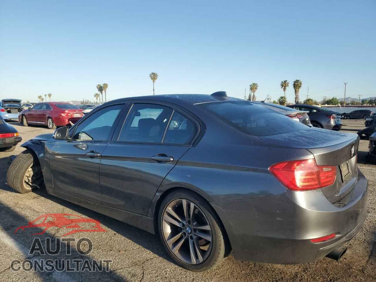 BMW 3 SERIES 2012 - WBA3A5G59CNN65571