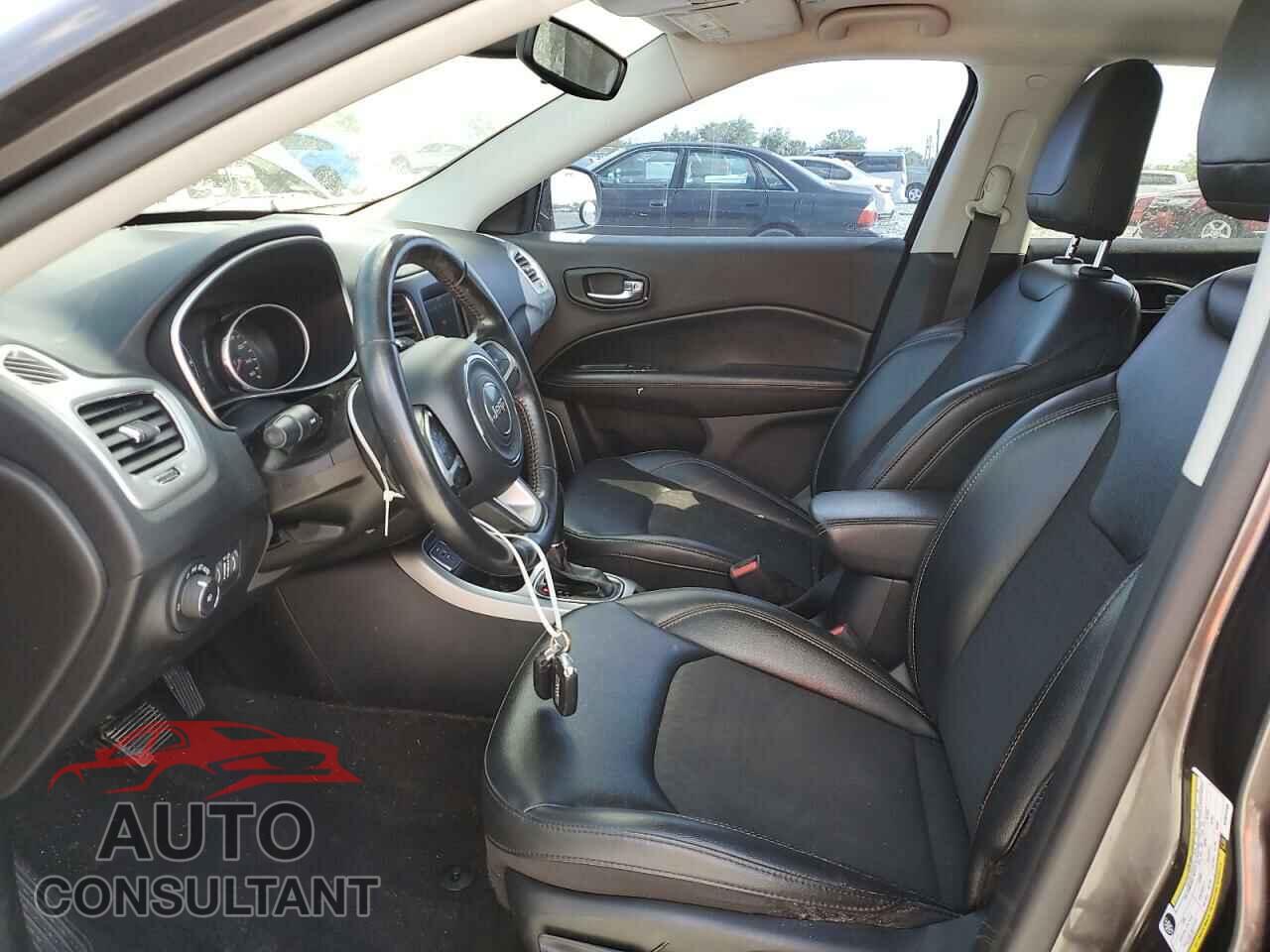 JEEP COMPASS 2019 - 3C4NJCBB5KT851249