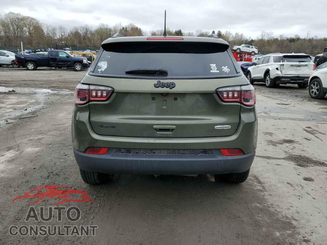 JEEP COMPASS 2018 - 3C4NJDBB7JT112842