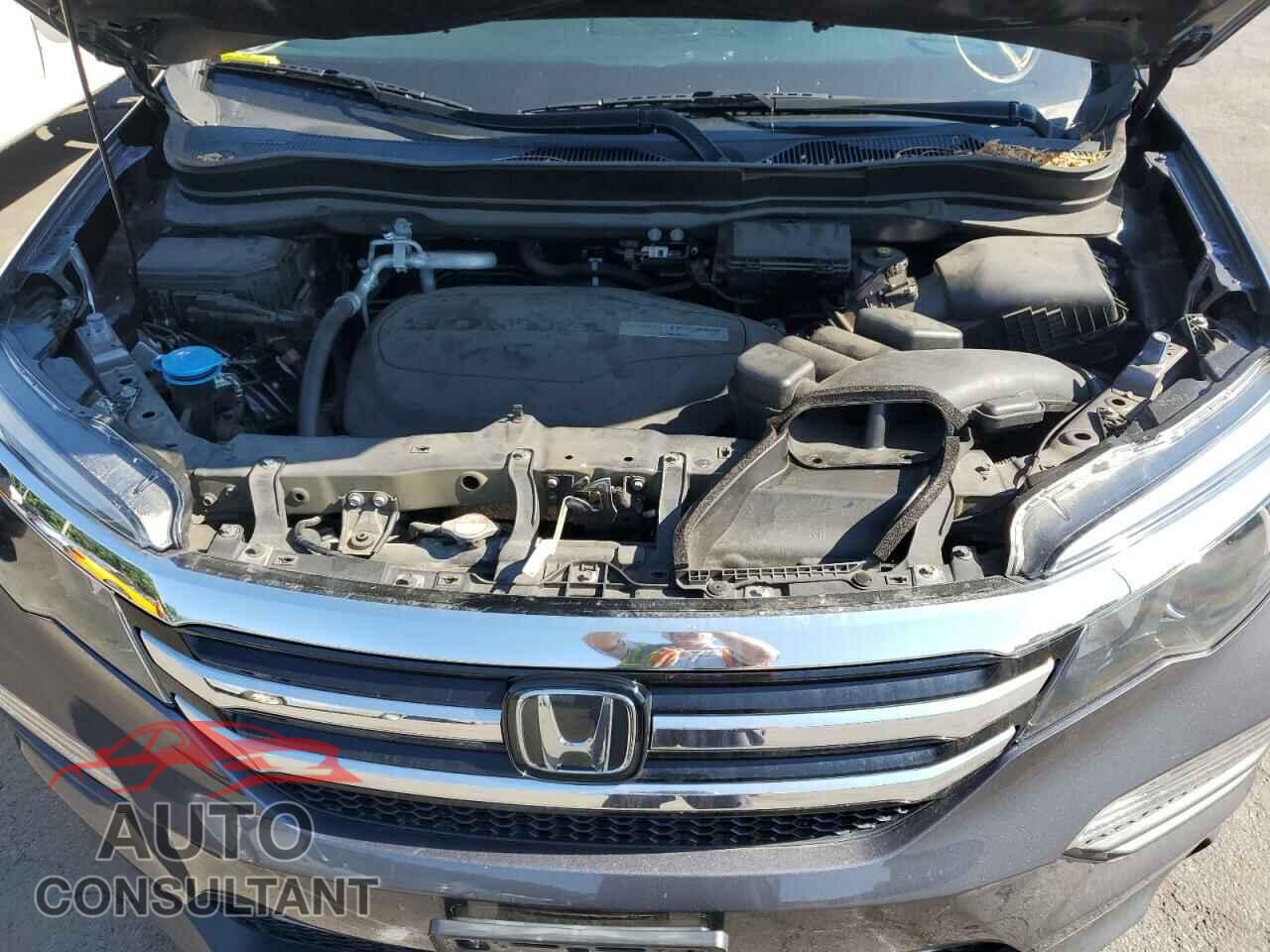 HONDA PILOT 2017 - 5FNYF6H93HB097330