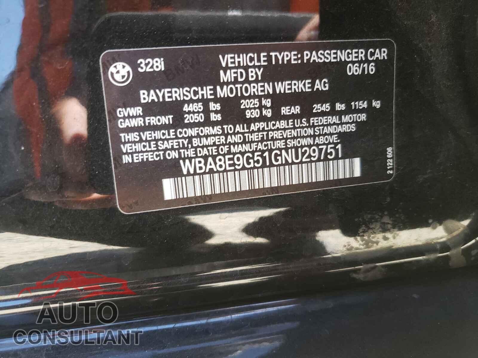 BMW 3 SERIES 2016 - WBA8E9G51GNU29751